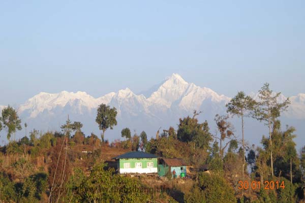 mount-kanchanjangha-from-rishap